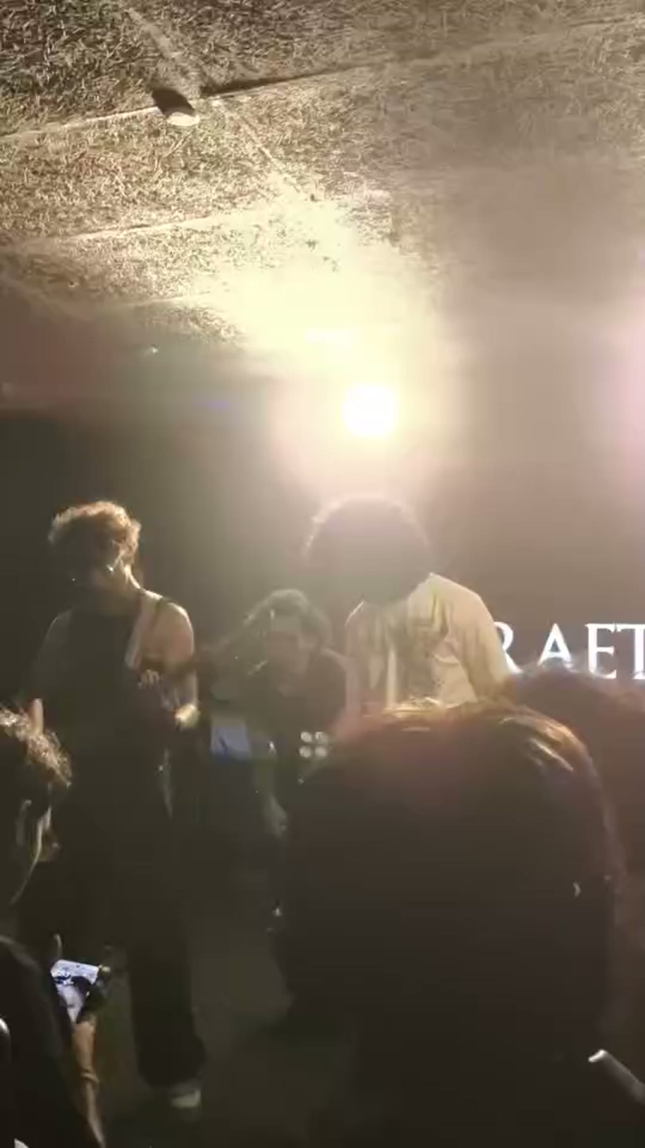 Live performance clip